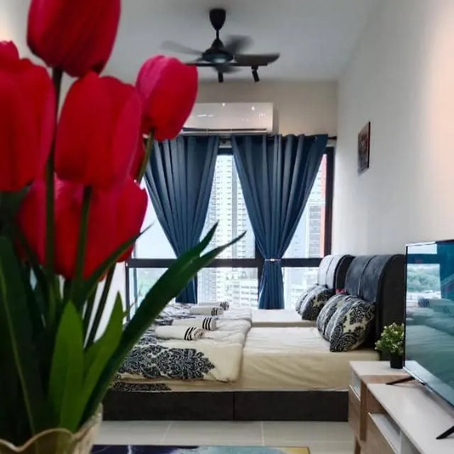 Tulip Touch Homestay Kota Warisan Klia Sepang